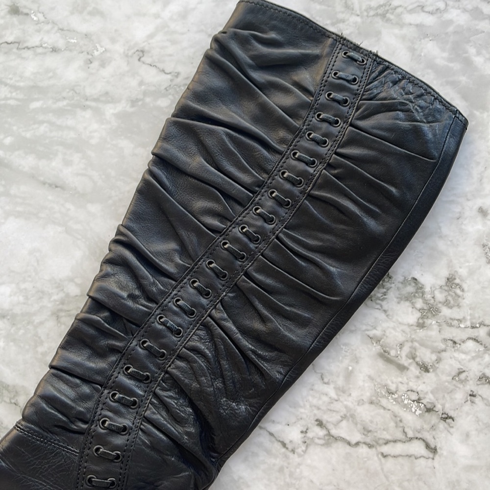 JOANNE MERCER | Knee high heeled pointed toe boots - Picture 2 of 10